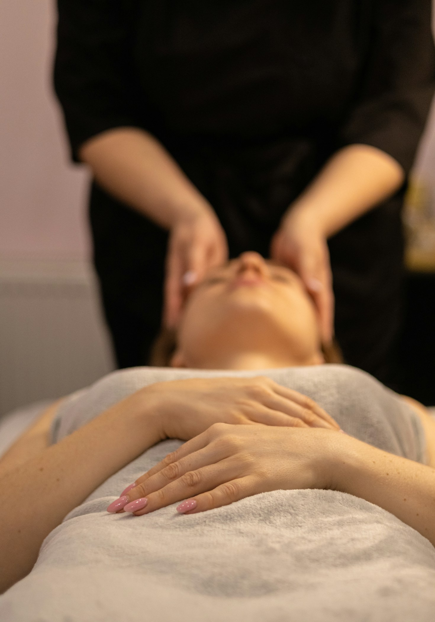 Perché il massaggio viso cambia la pelle